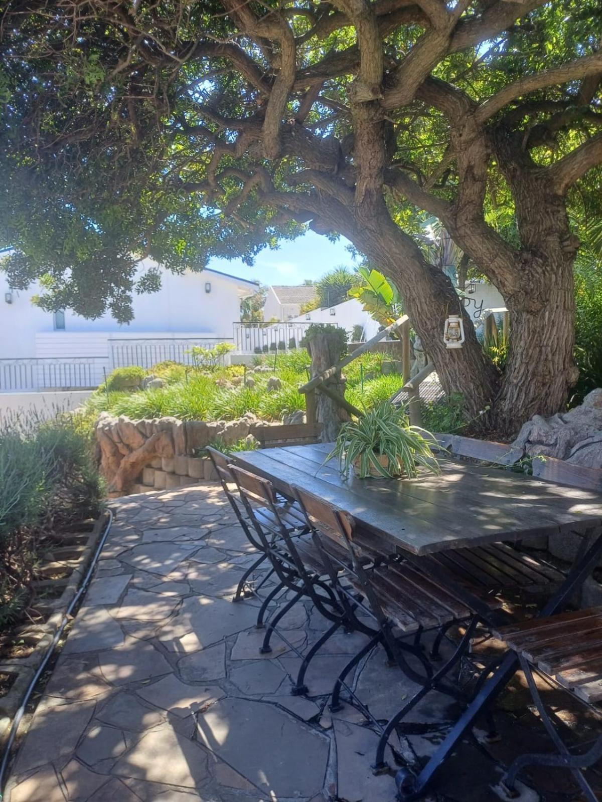 Thyme Wellness Spa And Guesthouse Kaapstad Buitenkant foto